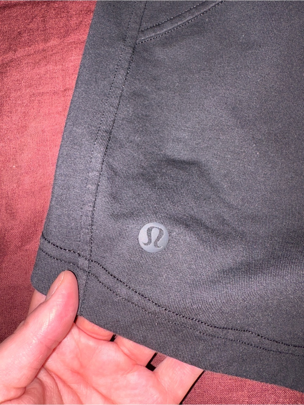 Lululemon Athletica inner glow short 3” size 12 - Picture 3 of 3